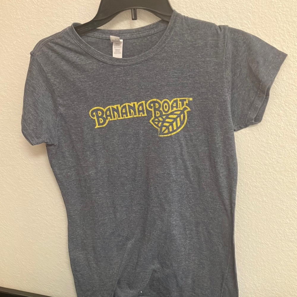 Banana boat tee large